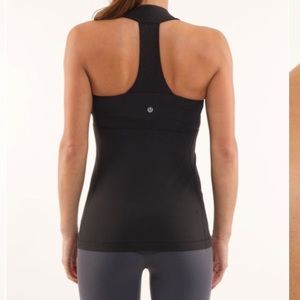 Lululemon black scoop neck tank Sz 8